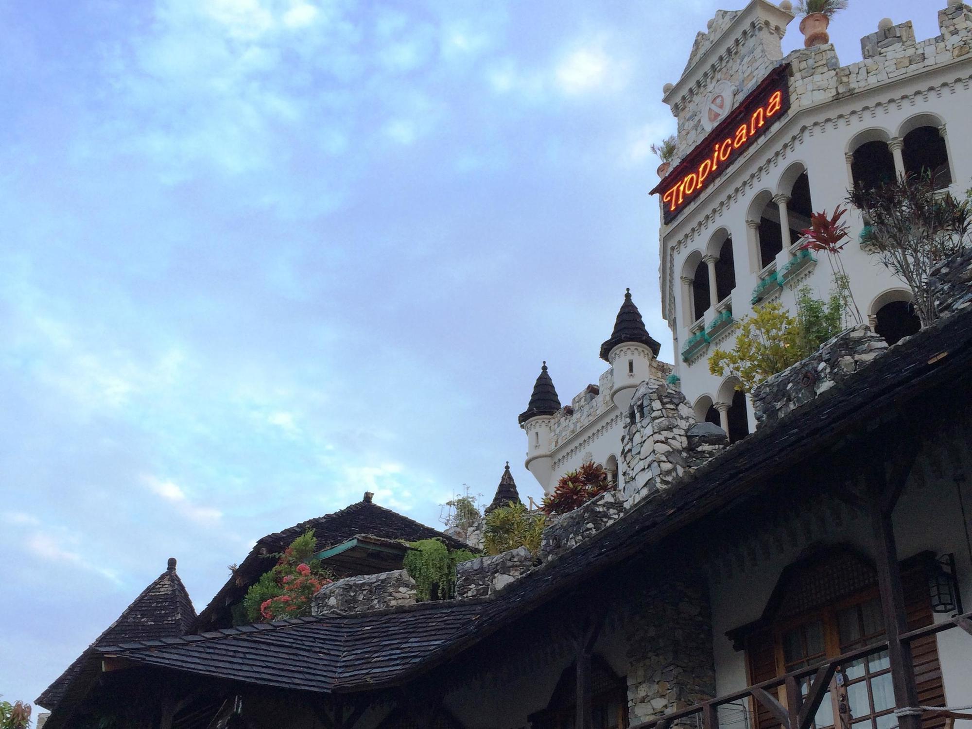 ทร็อพิคานา แคสเซิล ไดว์ รีสอร์ท ปูแอร์โตกาเลรา ภายนอก รูปภาพ